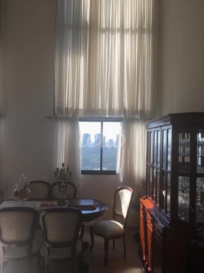 SALA de Apartamento com 190 m² em Vila Andrade - São Paulo