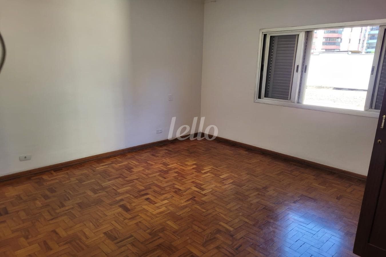 DORMITORIO de Casa sobrado com 220 m² em Jardim Anália Franco - São Paulo