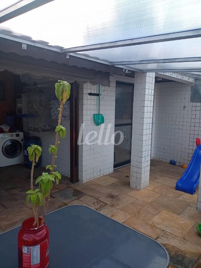 TERRAÇO GOURMET de Apartamento cobertura - Padrão com 124 m² em Parque Tomas Saraiva - São Paulo