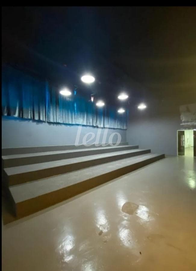 AUDITÓRIO de Prédio Comercial Multiusuário com 1400 m² em Vila Santa Clara - São Paulo