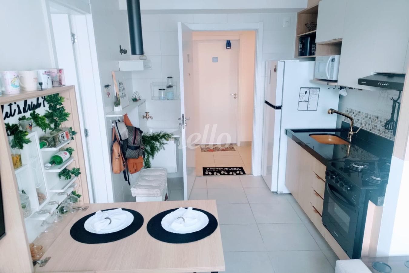 SALA E COZINHA de Apartamento com 24 m² em Vila Cláudia - São Paulo