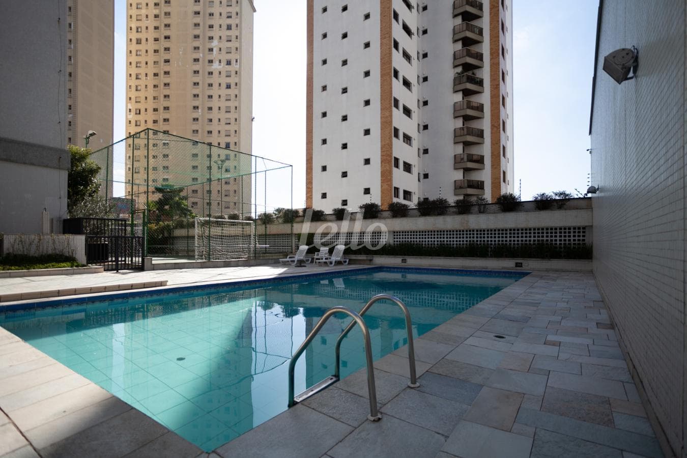 AREA CONDOMINIAL