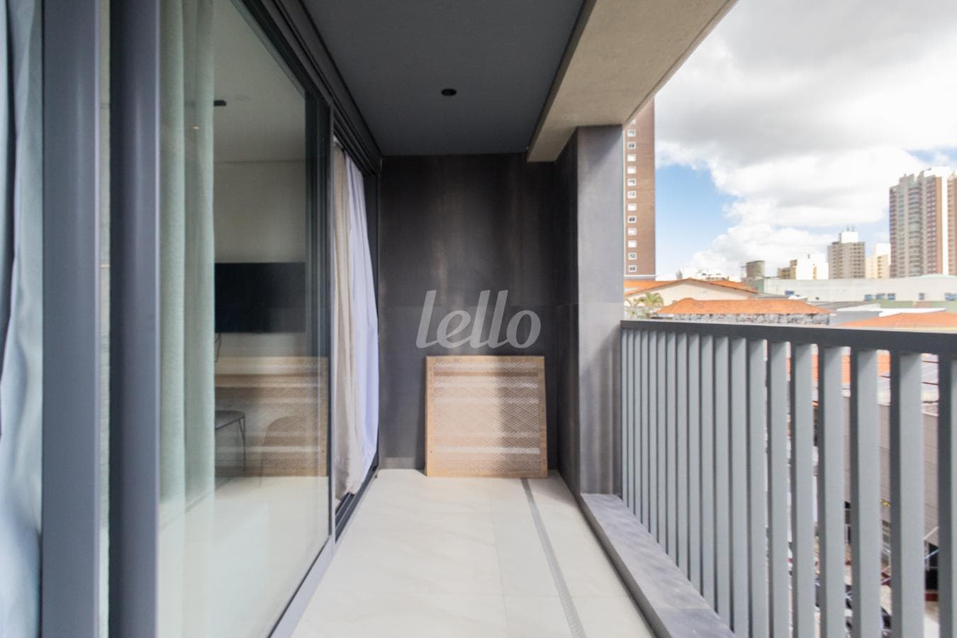 SACADAVARANDA de Apartamento com 31 m² em Vila Gomes Cardim - São Paulo