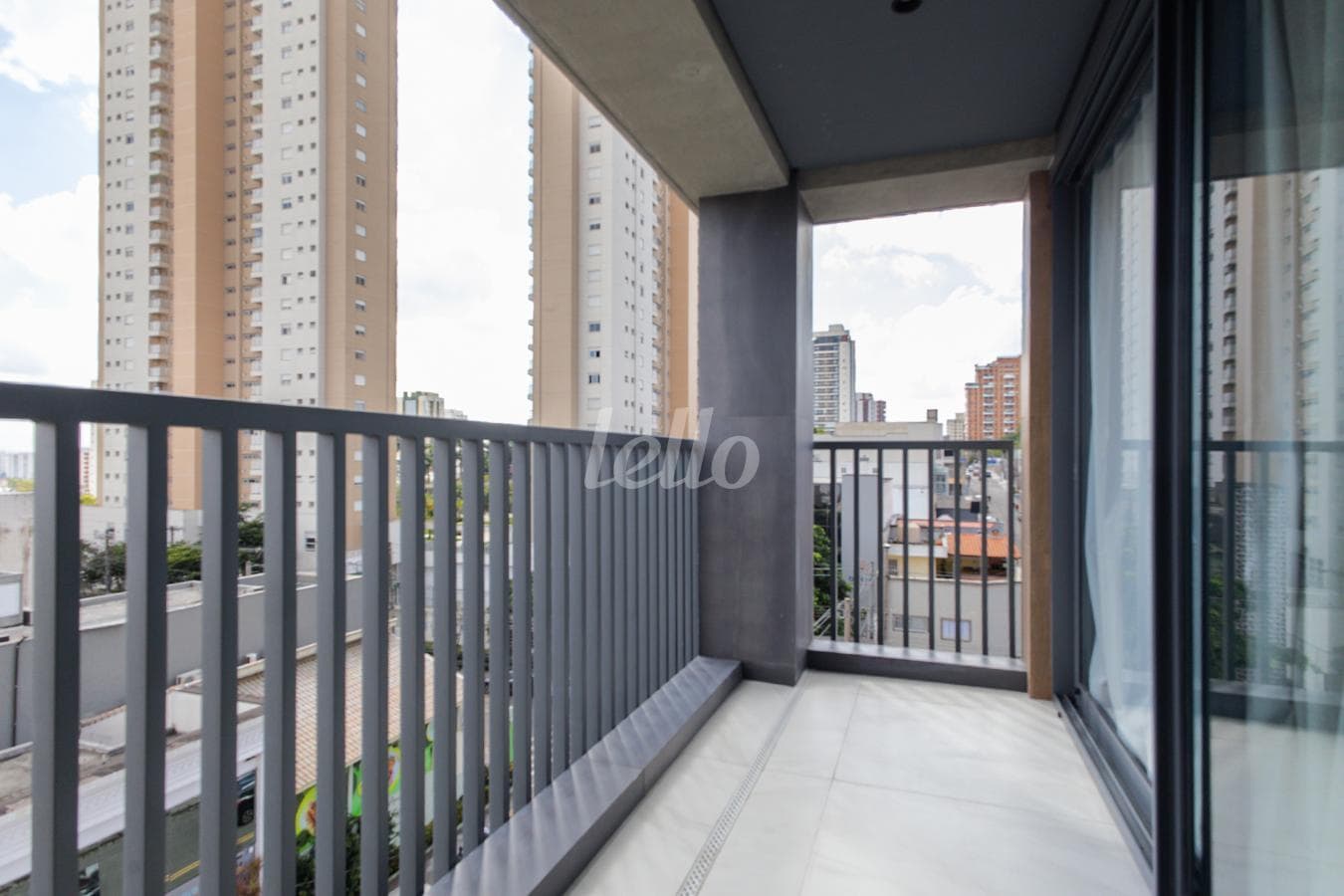 SACADAVARANDA de Apartamento com 31 m² em Vila Gomes Cardim - São Paulo