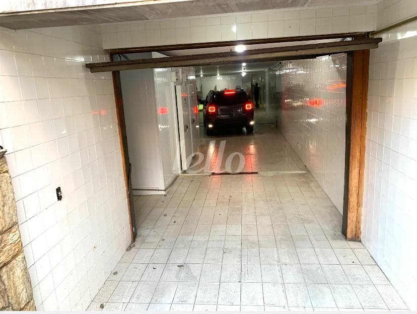 GARAGEM de Casa sobrado com 400 m² em Chácara Califórnia - São Paulo