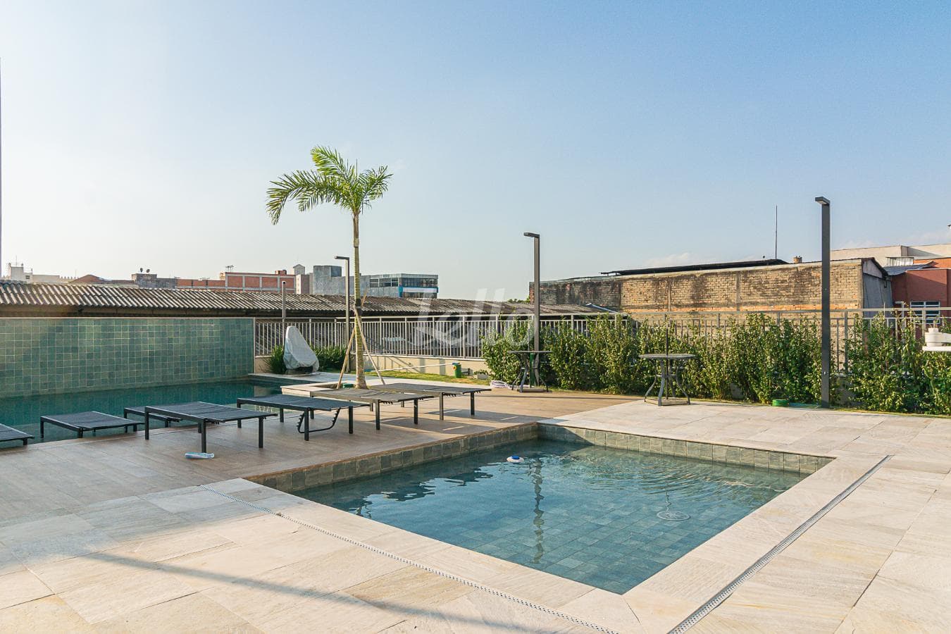 AREA CONDOMINIAL