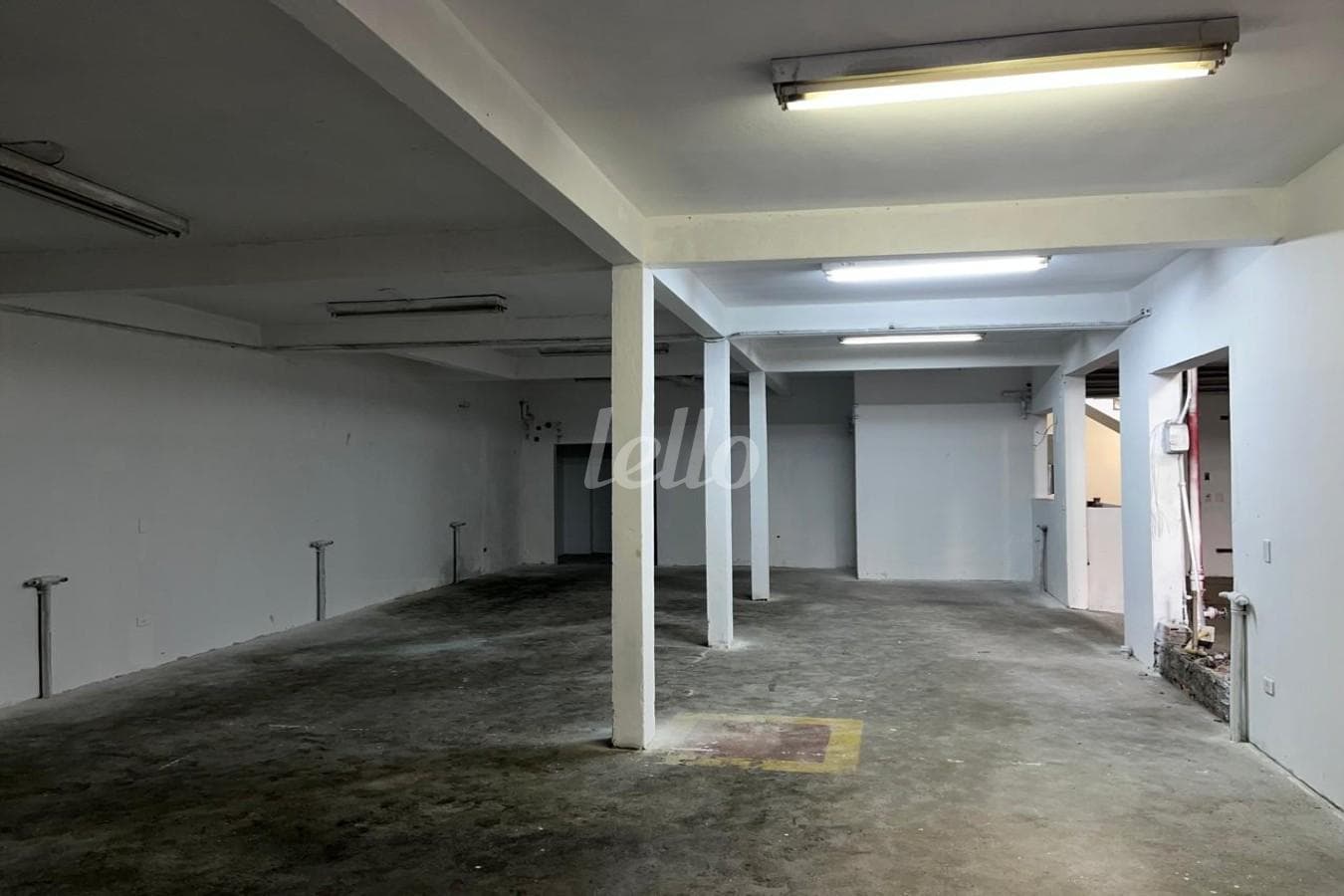 SUBSOLO de Prédio Comercial Monousuário com 1180 m² em Jardim Das Nações - Guarulhos
