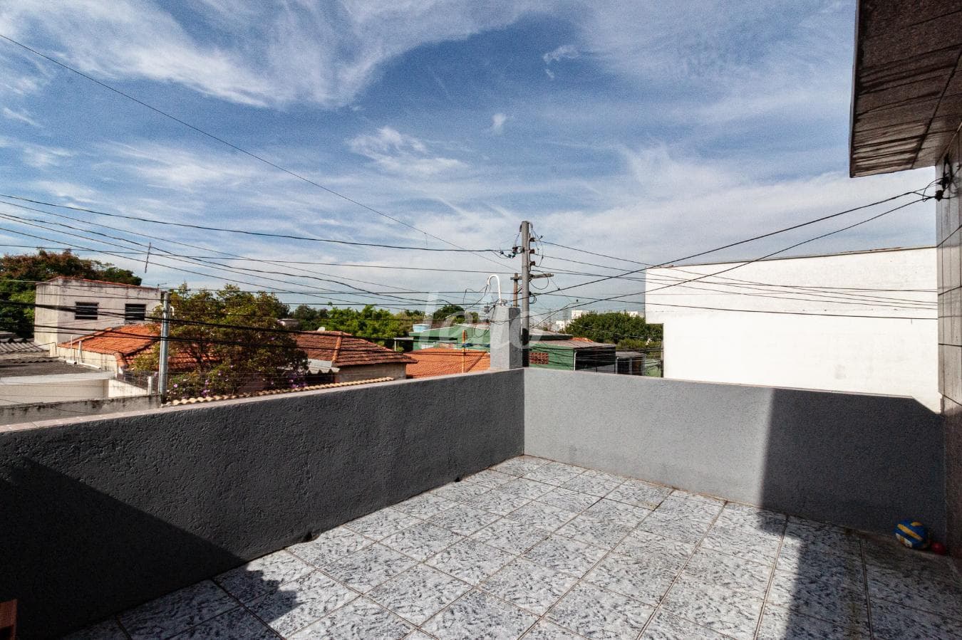 SACADAVARANDA de Casa sobrado com 149 m² em Jardim Record - São Paulo