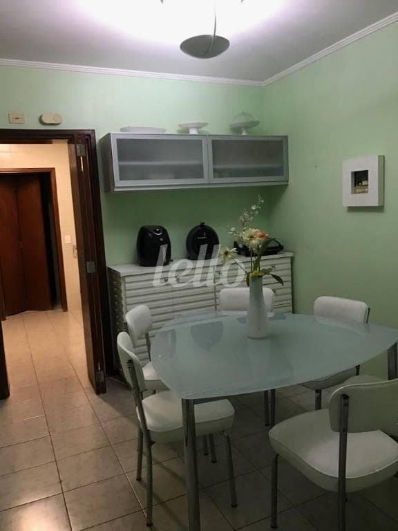 COZINHA de Apartamento com 189 m² em Tatuapé - São Paulo