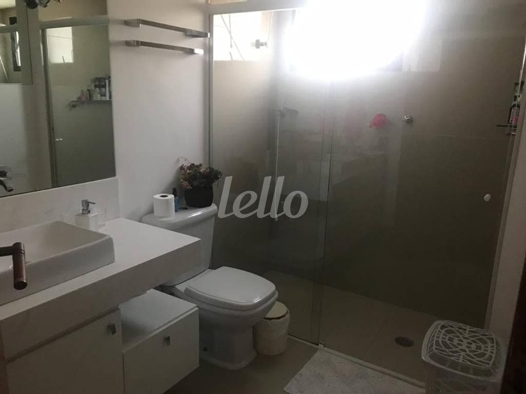 BANHEIRO de Apartamento com 189 m² em Tatuapé - São Paulo