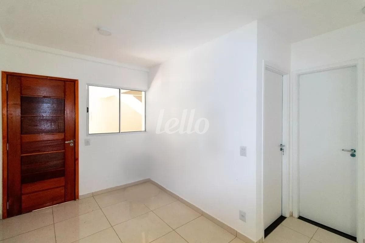 894304992-229 de Apartamento com 34 m² em Cidade Mãe do Céu - São Paulo