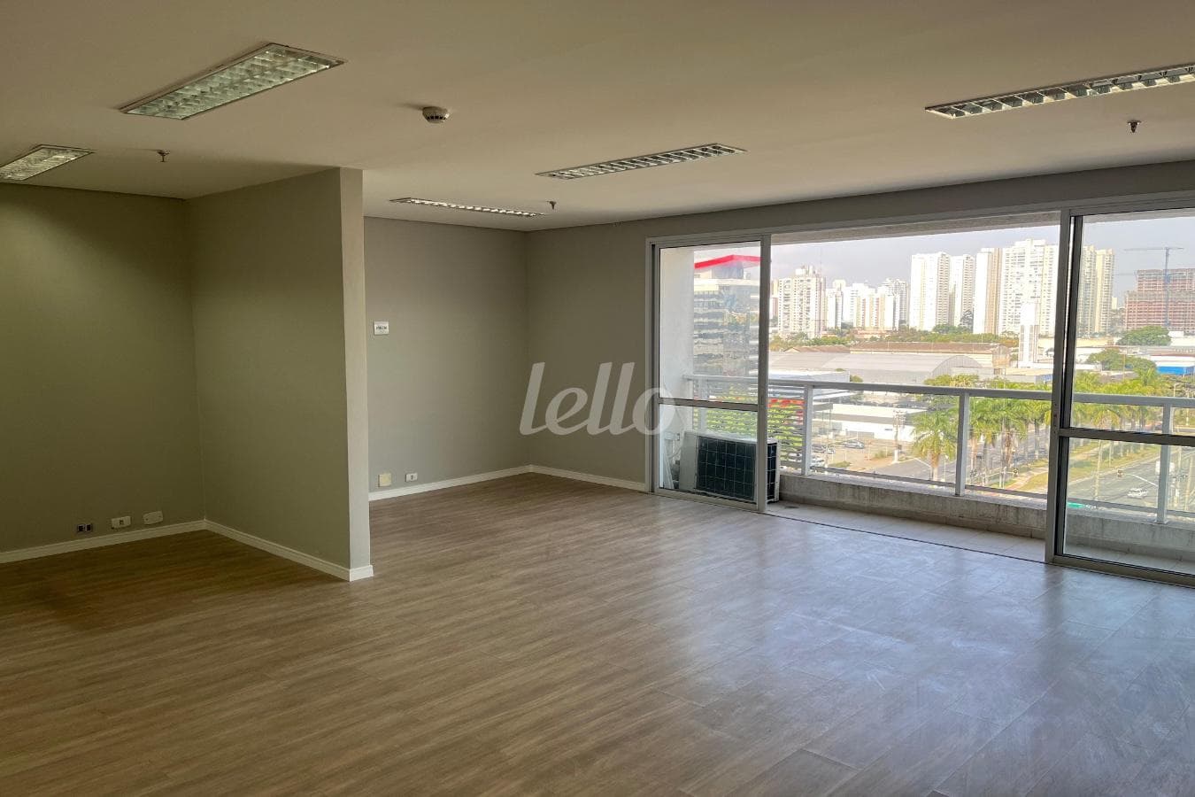459CA45A-1F82-46AD-94CE-565A51235326 de Sala / Conjunto com 61 m² em Vila Leopoldina - São Paulo