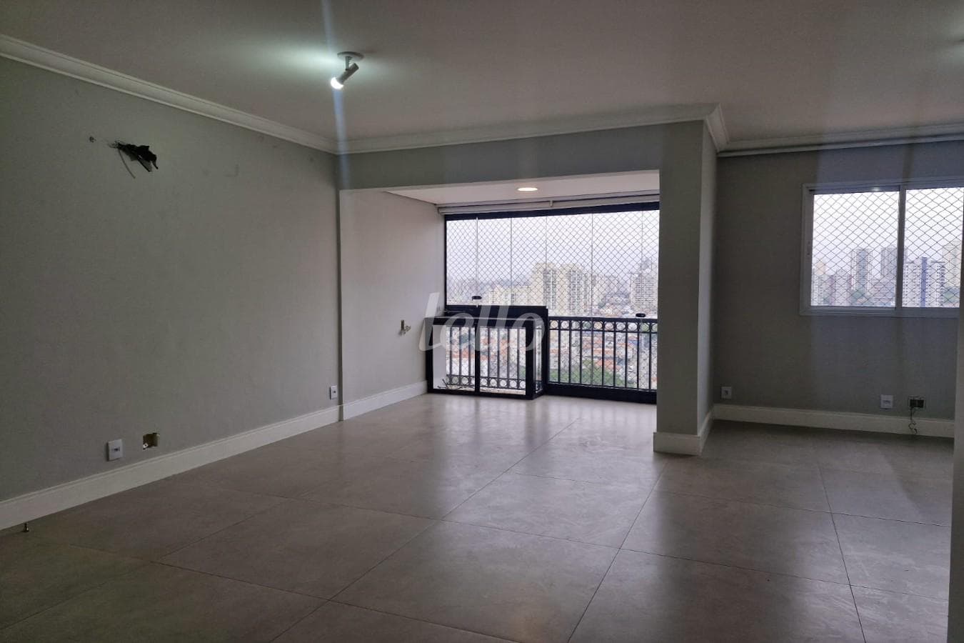 SALA DE ESTAR de Apartamento Duplex com 168 m² em Chácara Califórnia - São Paulo