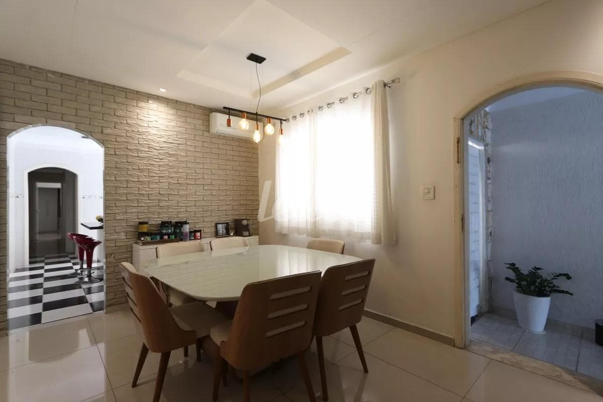 ORIGINAL895084537-904 de Casa térrea com 250 m² em Vila Antonieta - São Paulo