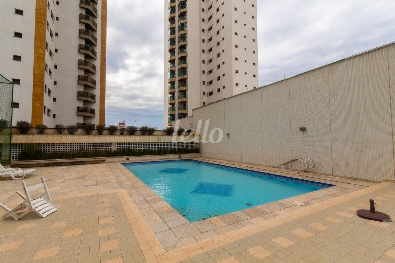 AREA CONDOMINIAL