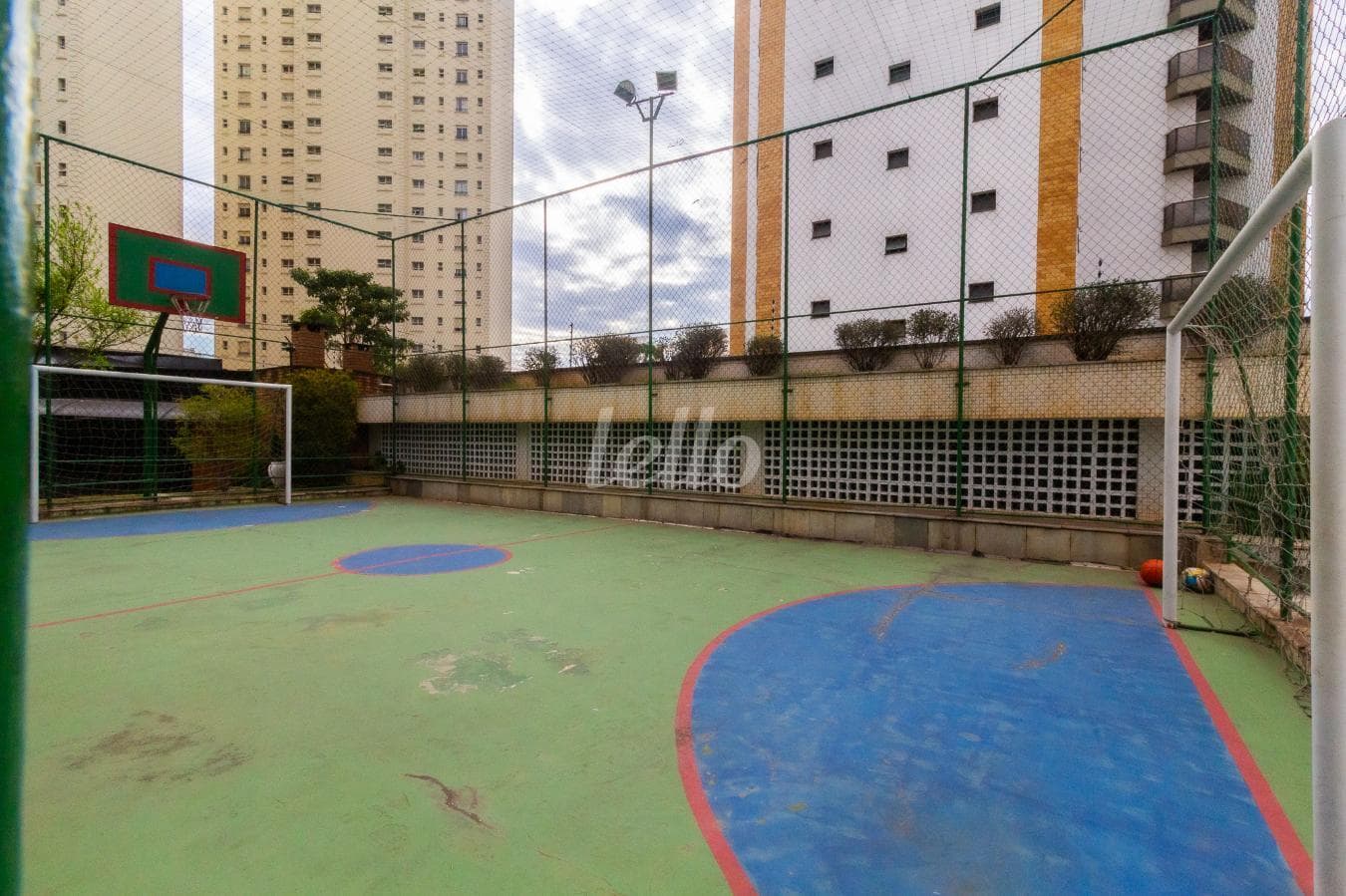 AREA CONDOMINIAL