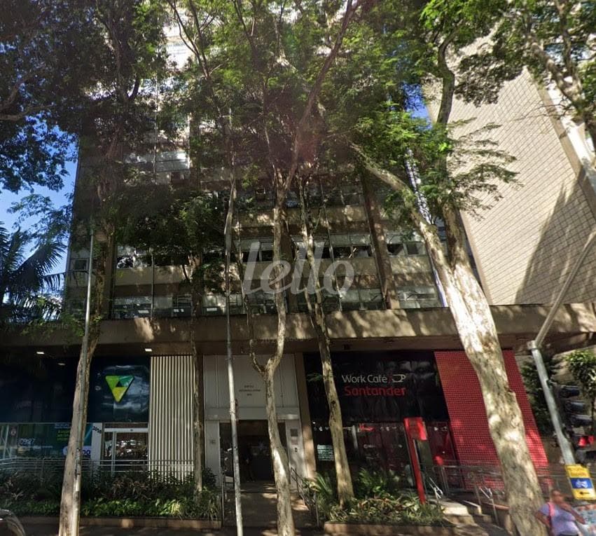FACHADA de Sala / Conjunto com 201 m² em Jardim Paulistano - São Paulo