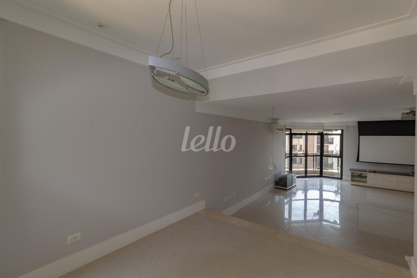 SALA de Apartamento com 201 m² em Vila Gomes Cardim - São Paulo