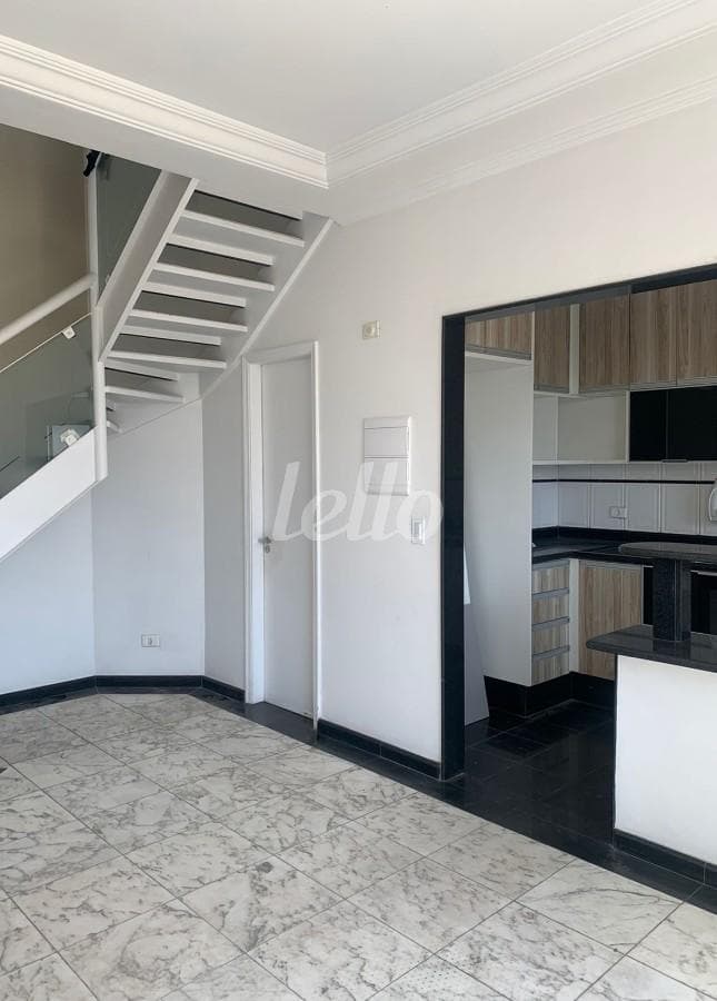 SALA de Apartamento Duplex com 80 m² em Chácara Santo Antônio (ZL) - São Paulo