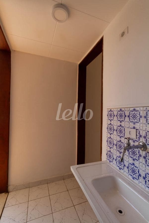 23965798 de Sala / Conjunto com 46 m² em Pinheiros - São Paulo