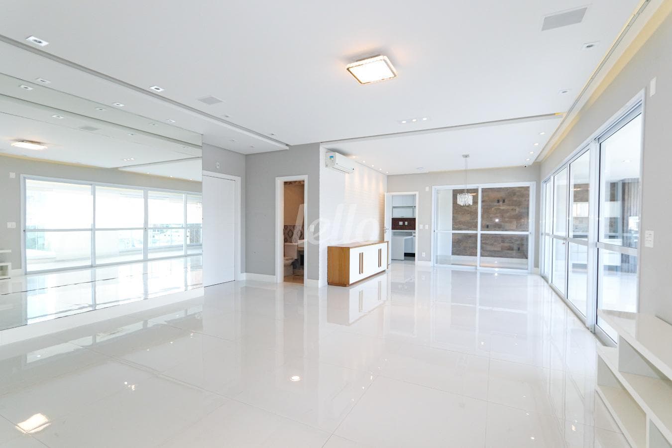 SALA de Apartamento com 228 m² em Vila Gomes Cardim - São Paulo