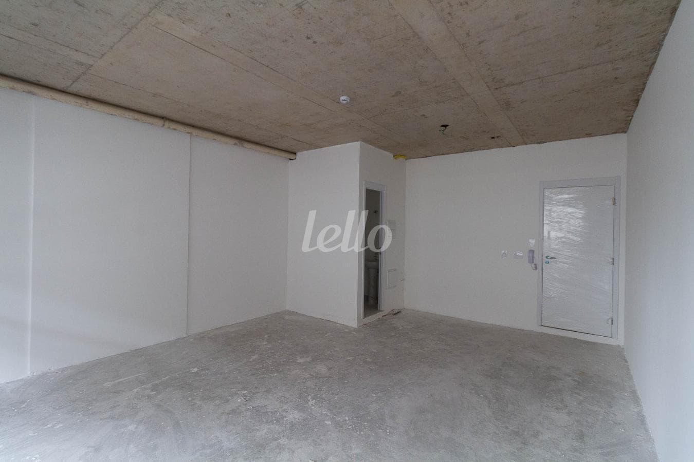 SALA de Sala / Conjunto com 40 m² em Quarta Parada - São Paulo