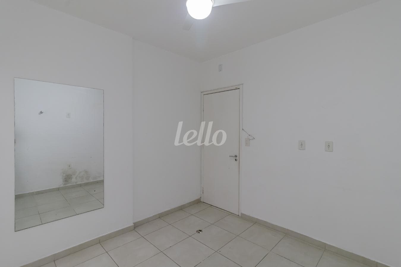 SALA de Sala / Conjunto com 12 m² em Vila Bertioga - São Paulo