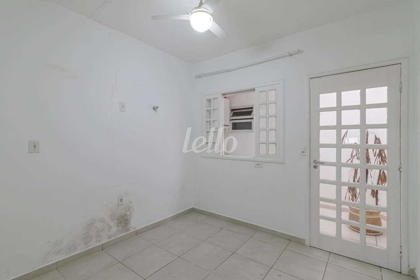 SALA de Sala / Conjunto com 12 m² em Vila Bertioga - São Paulo