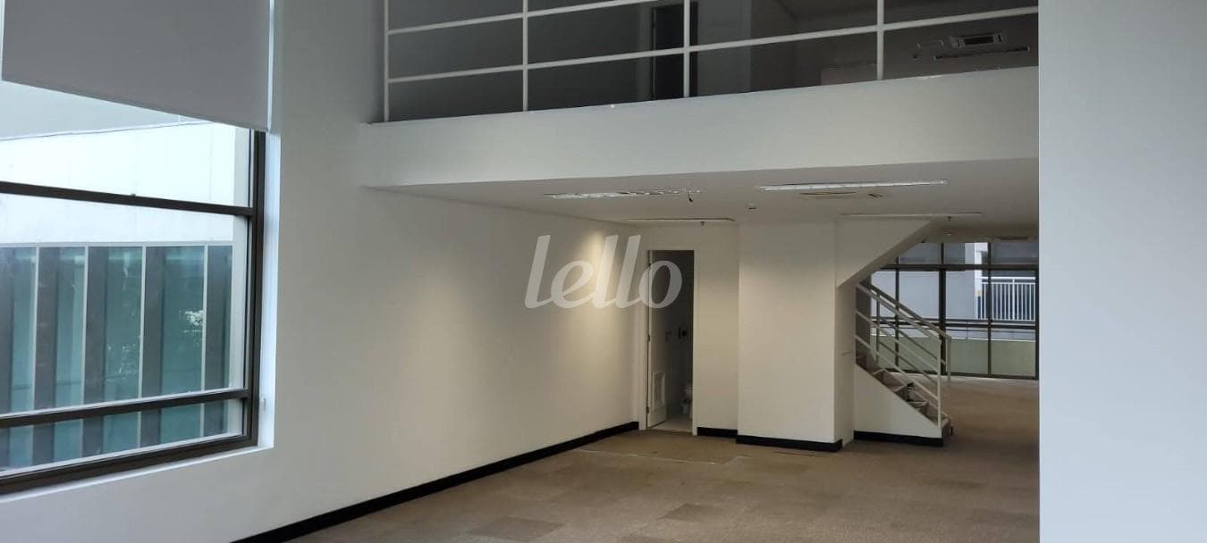 7 (1) de Sala / Conjunto com 167 m² em Cidade Monções - São Paulo