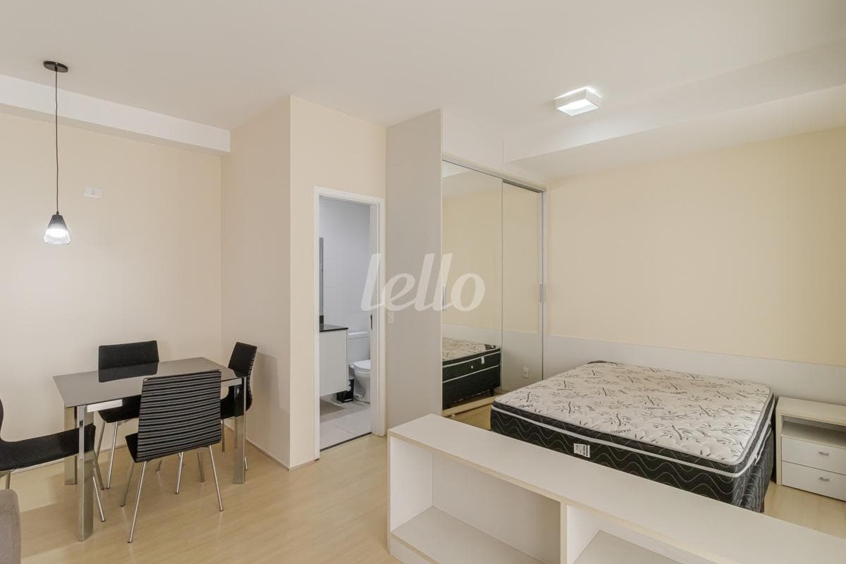 SALA de Apartamento Studio com 40 m² em Vila Regente Feijó - São Paulo