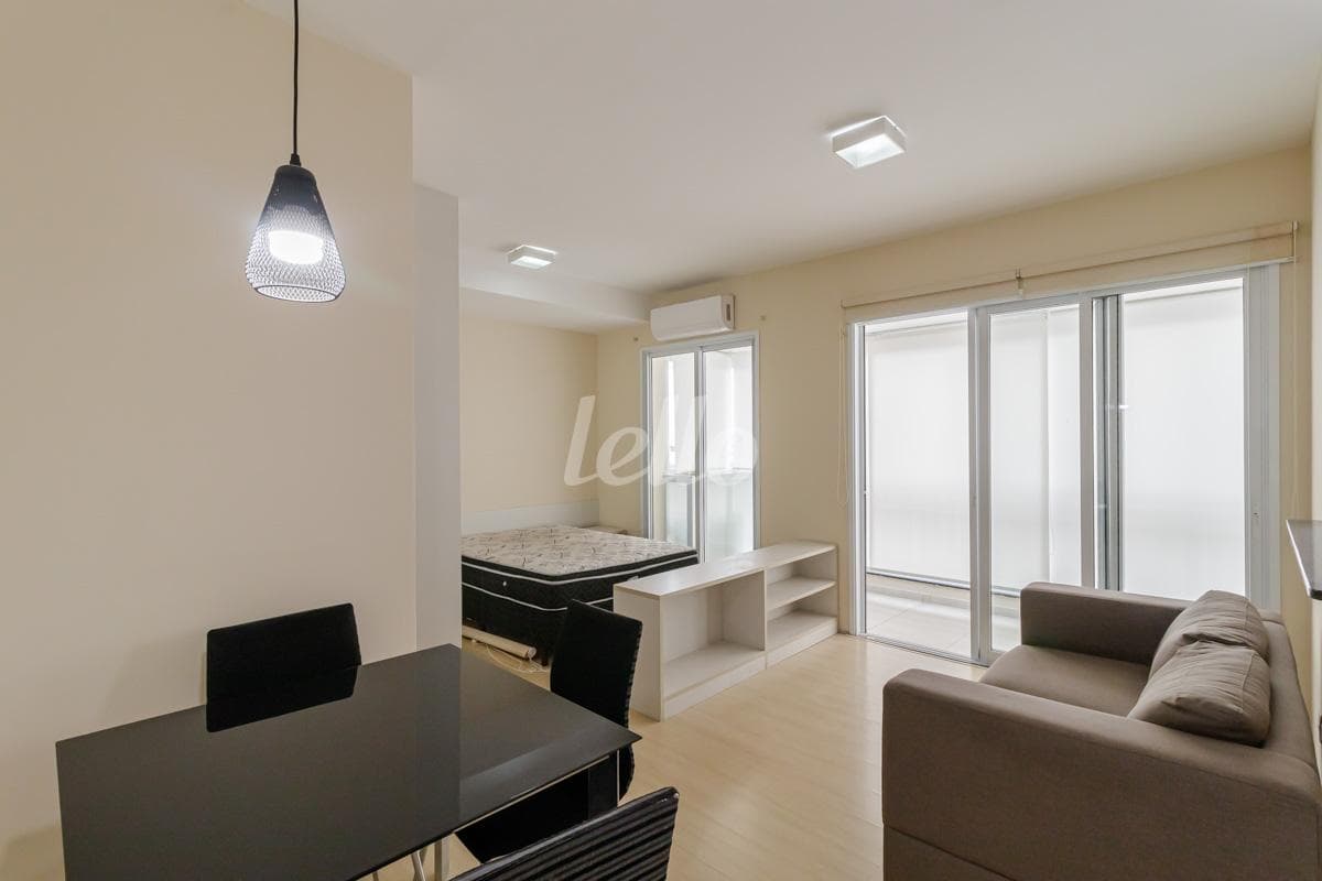SALA  DESTAQUE de Apartamento Studio com 40 m² em Vila Regente Feijó - São Paulo