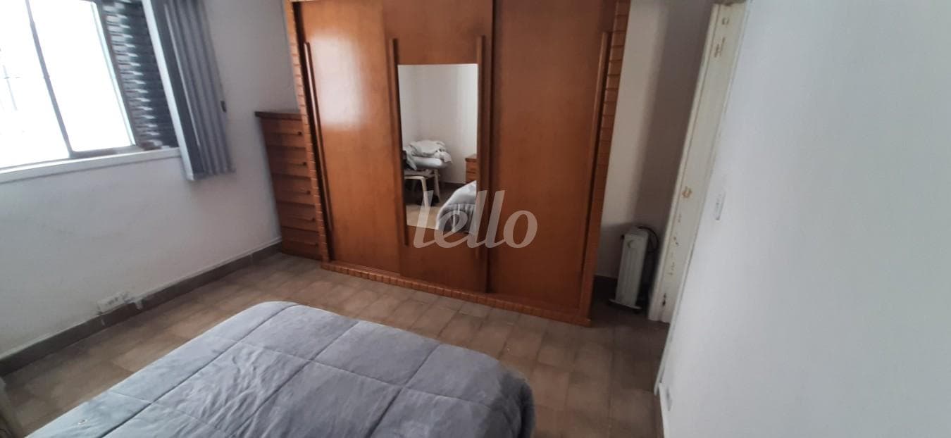 DORMITÓRIO de Casa térrea com 133 m² em Vila Antonieta - São Paulo