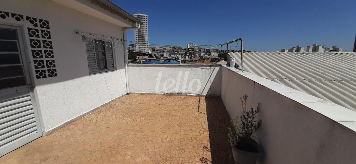 QUINTAL SUPERIOR de Casa térrea com 133 m² em Vila Antonieta - São Paulo