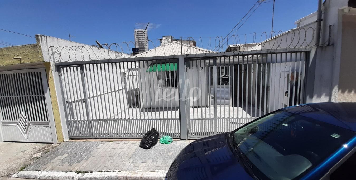 FACHADA de Casa térrea com 133 m² em Vila Antonieta - São Paulo