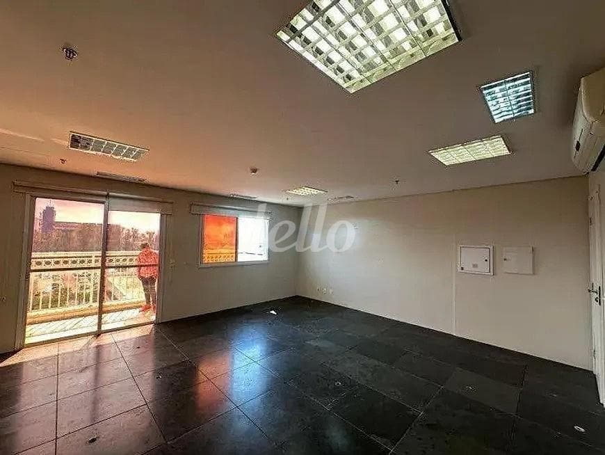 SALA-COMERCIAL-PARA-VENDA-OU-ALUGUEL-45M-NO-VILA-HAMBURGUESA-SAO-PAULO (3) de Sala / Conjunto com 45 m² em Vila Hamburguesa - São Paulo