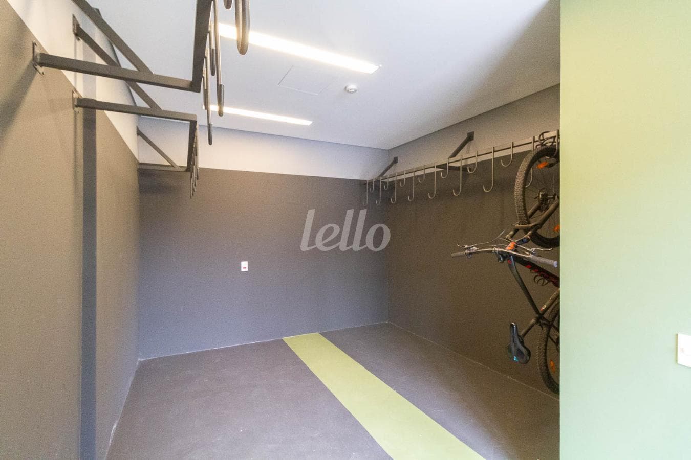 AREA CONDOMINIAL