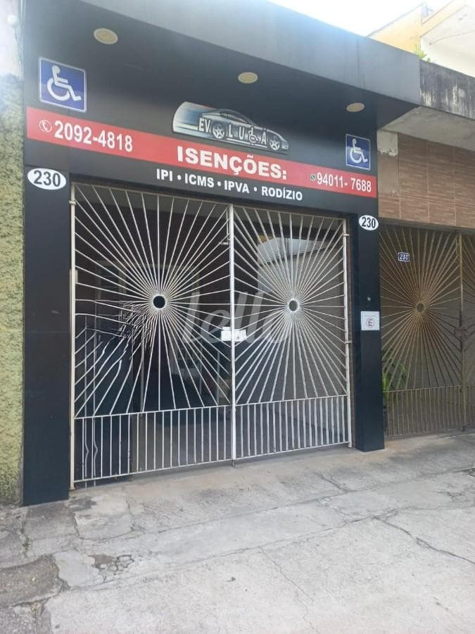 FACHADA de Casa térrea com 90 m² em Tatuapé - São Paulo