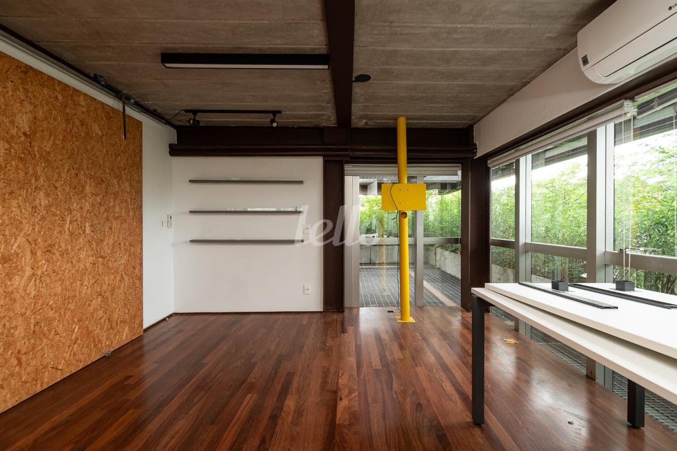 SALA  DESTAQUE de Sala / Conjunto com 69 m² em Vila Madalena - São Paulo