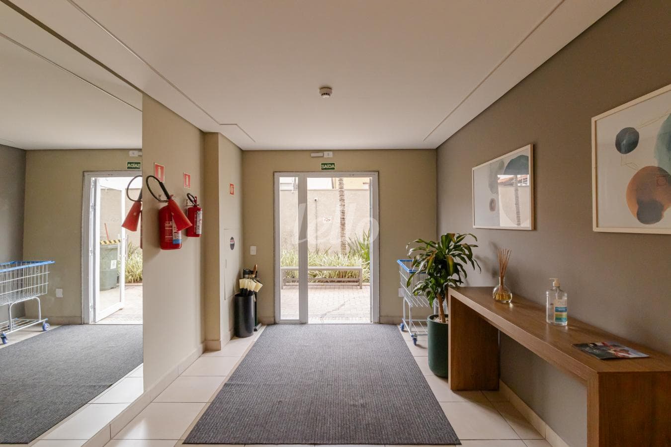 AREA CONDOMINIAL