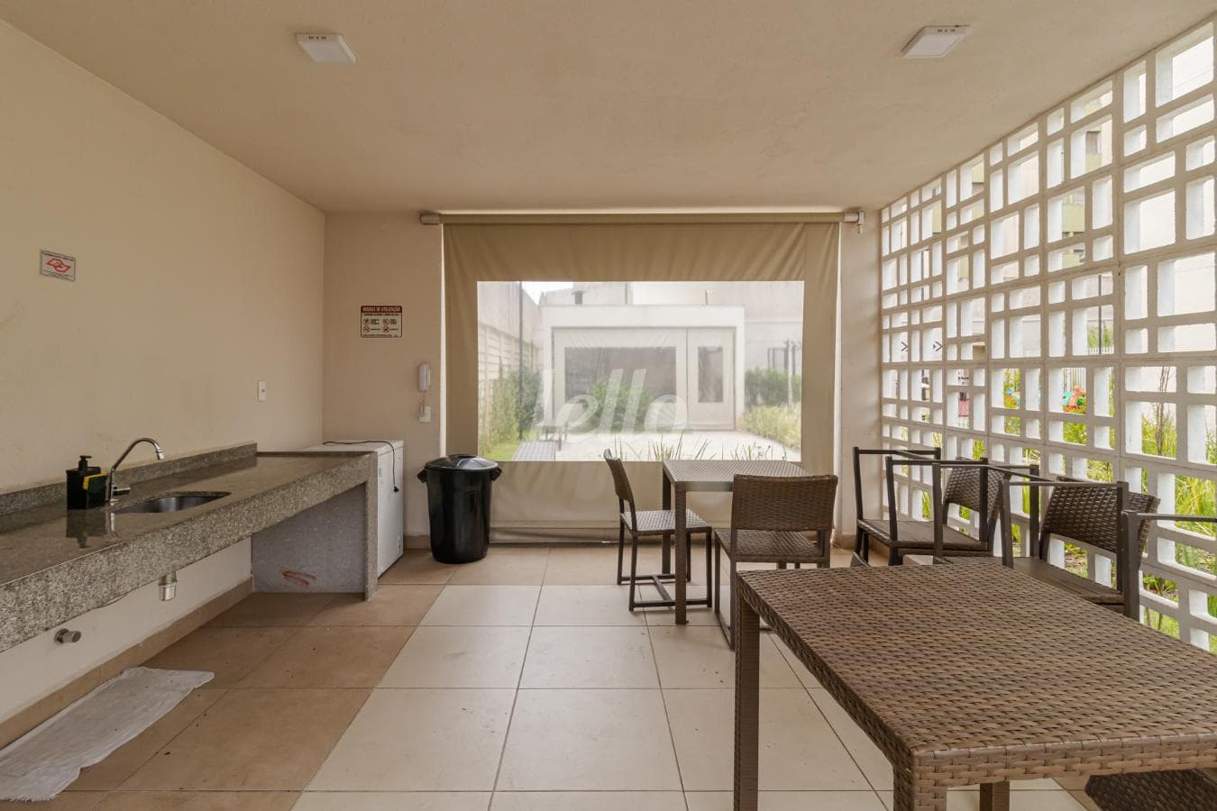 AREA CONDOMINIAL