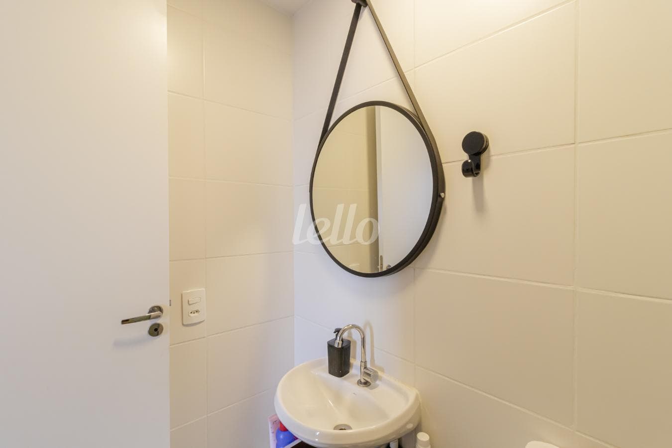 BANHEIRO SUÍTE de Apartamento com 28 m² em Vila Cláudia - São Paulo