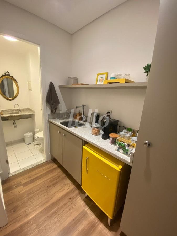 WHATSAPP IMAGE 2023-02-27 AT 20 de Sala / Conjunto com 46 m² em Pinheiros - São Paulo
