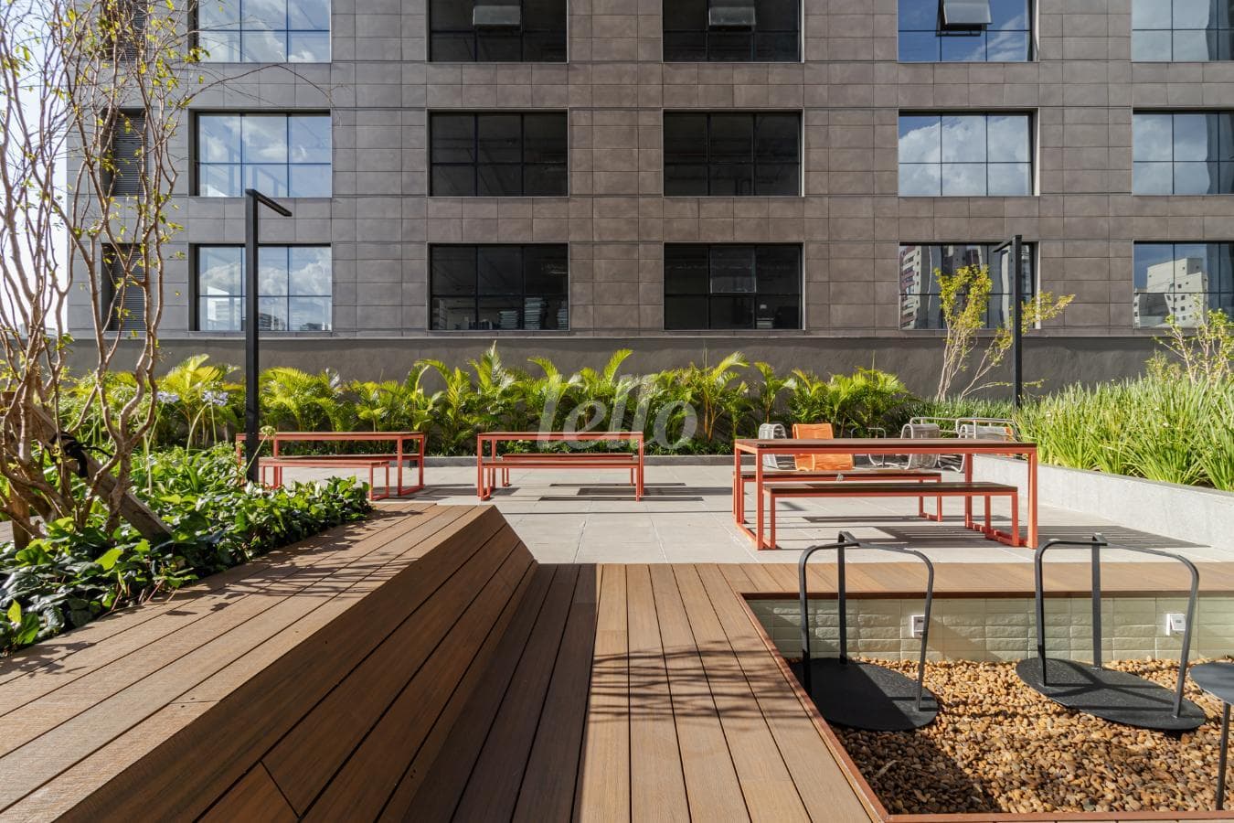 AREA CONDOMINIAL