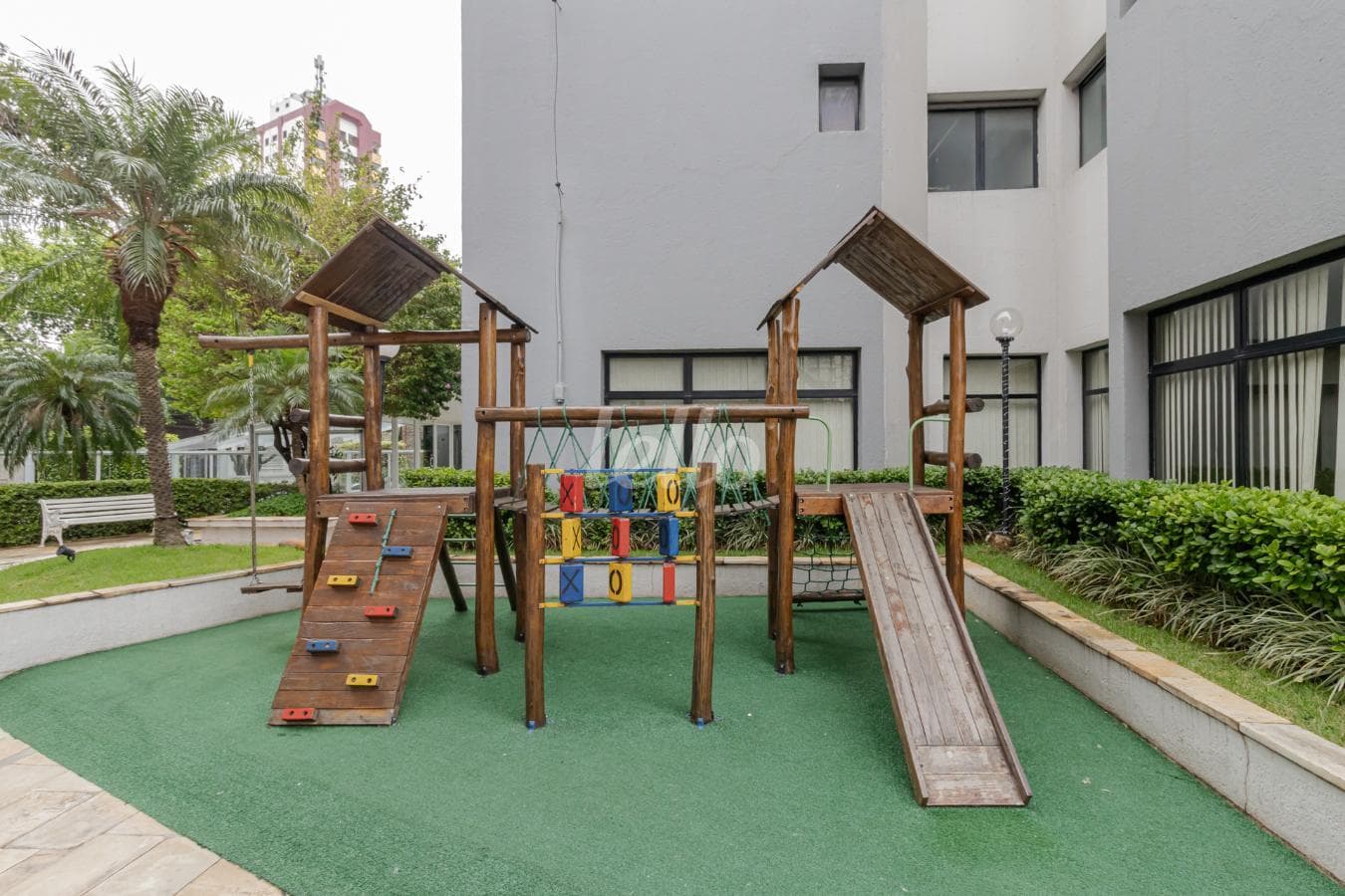 AREA CONDOMINIAL