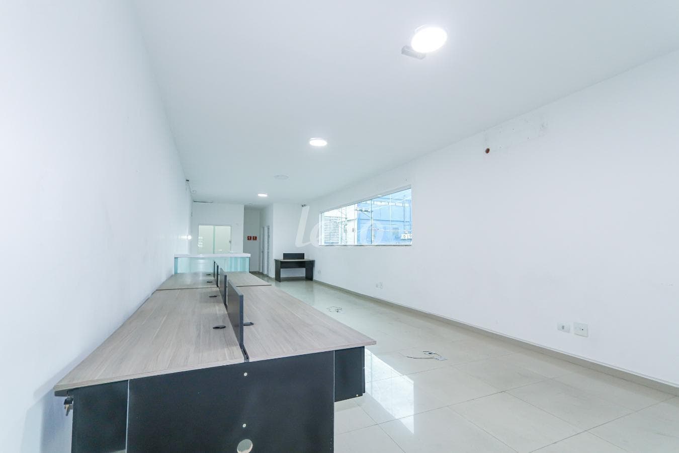 SALA de Prédio Comercial Monousuário com 225 m² em Chácara Mafalda - São Paulo