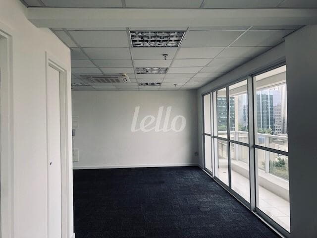 4146944072234478 de Sala / Conjunto com 73 m² em Pinheiros - São Paulo
