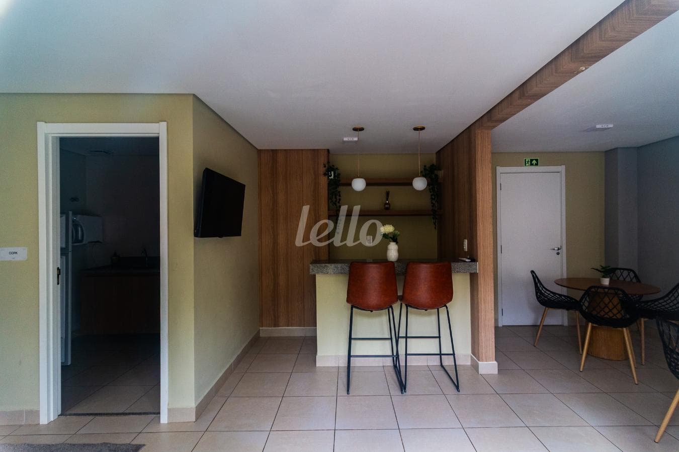 AREA CONDOMINIAL