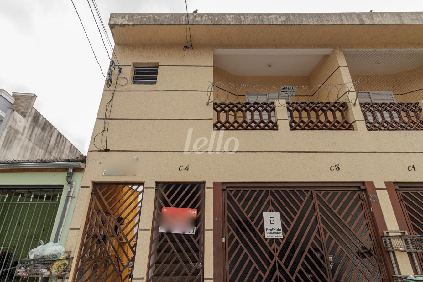 FACHADA de Casa assobradada com 85 m² em Vila Carrão - São Paulo