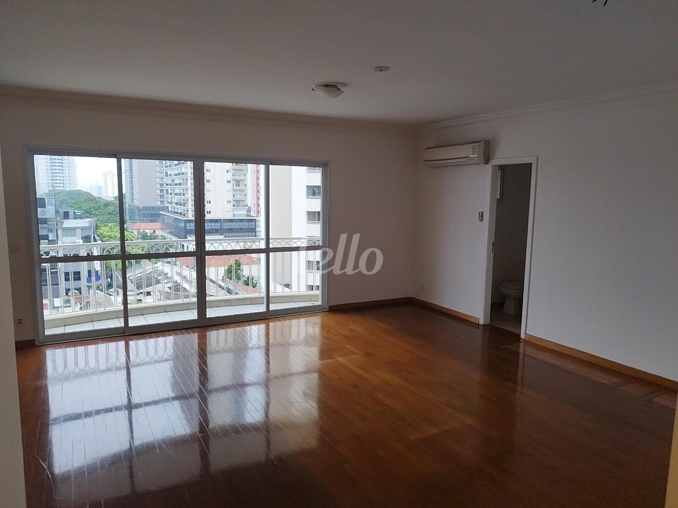 2-SALA-001.JPG de Apartamento com 173 m² em Vila Gomes Cardim - São Paulo