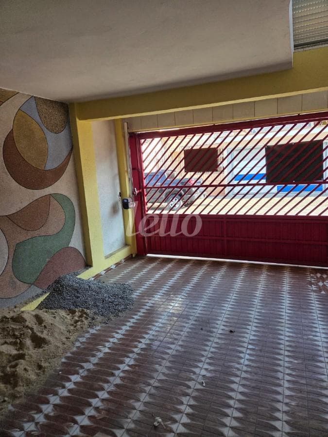GARAGEM de Casa assobradada com 140 m² em Parque Maria Luiza - São Paulo